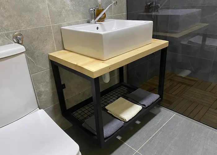 Alexandar 莫克拉戈拉